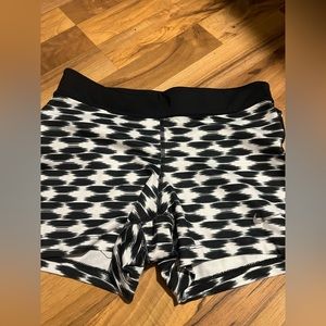 Women’s Nike dry, fit shorts, size small